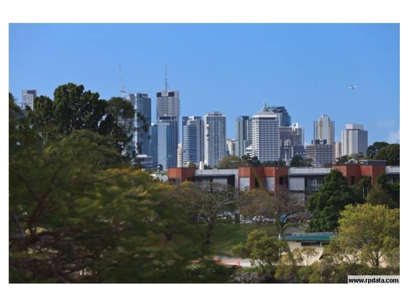 2/40 Glen Road, Toowong QLD 4066
