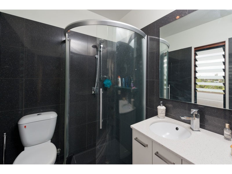 4/28 Central Avenue, Indooroopilly QLD 4068