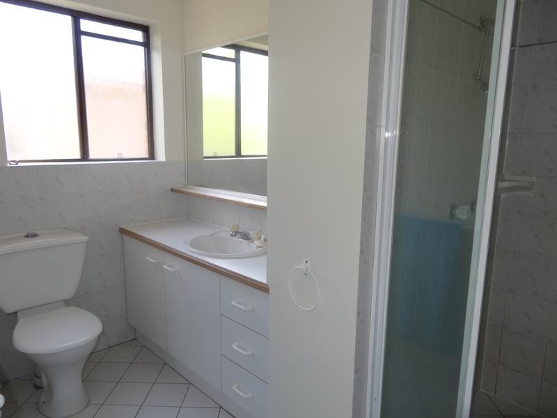 4/16 Foxton Street, Indooroopilly QLD 4068