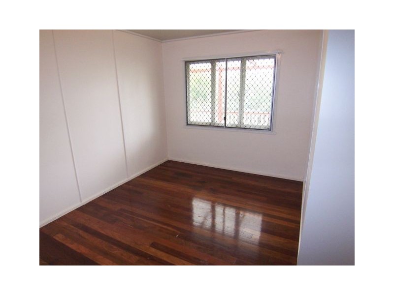 68 Jane Street, Leichhardt QLD 4305