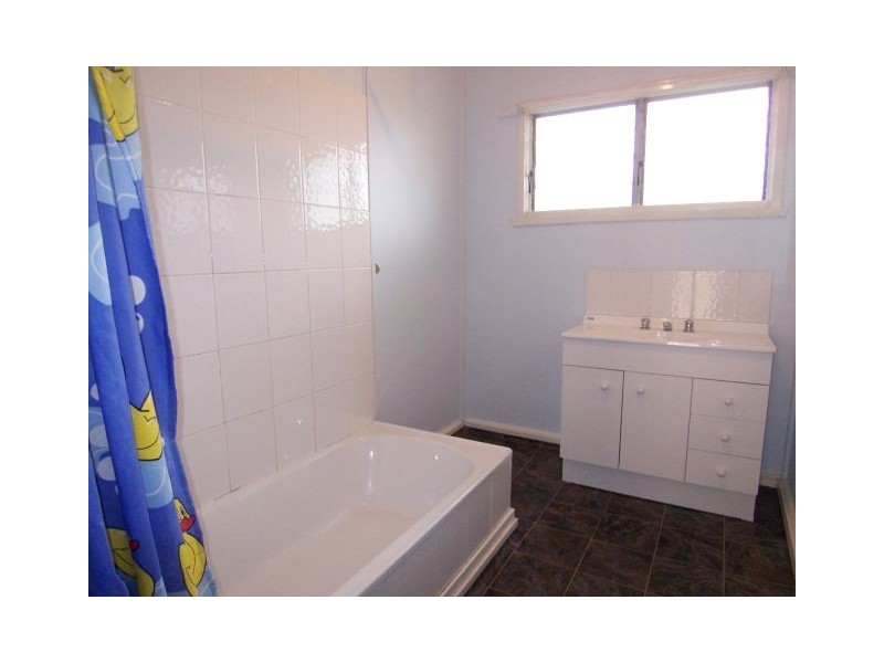 68 Jane Street, Leichhardt QLD 4305