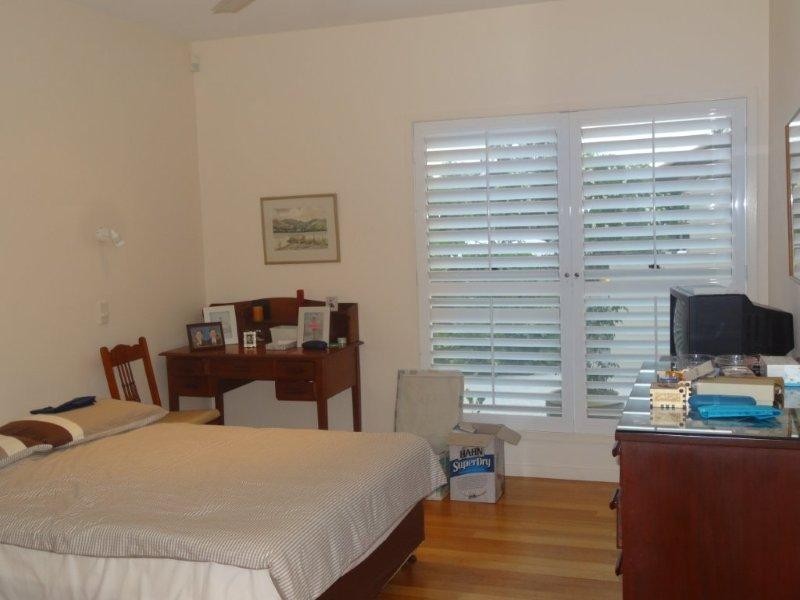 21 Lohe Street, Indooroopilly QLD 4068