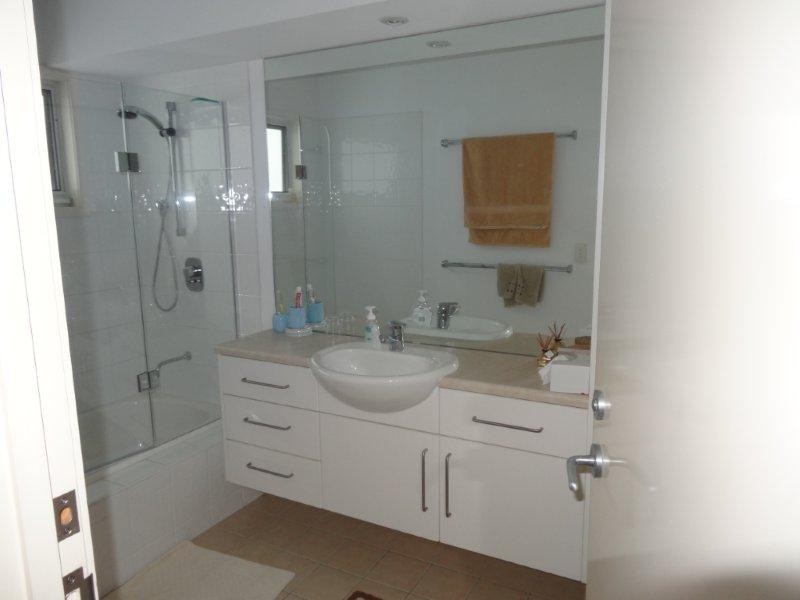 21 Lohe Street, Indooroopilly QLD 4068