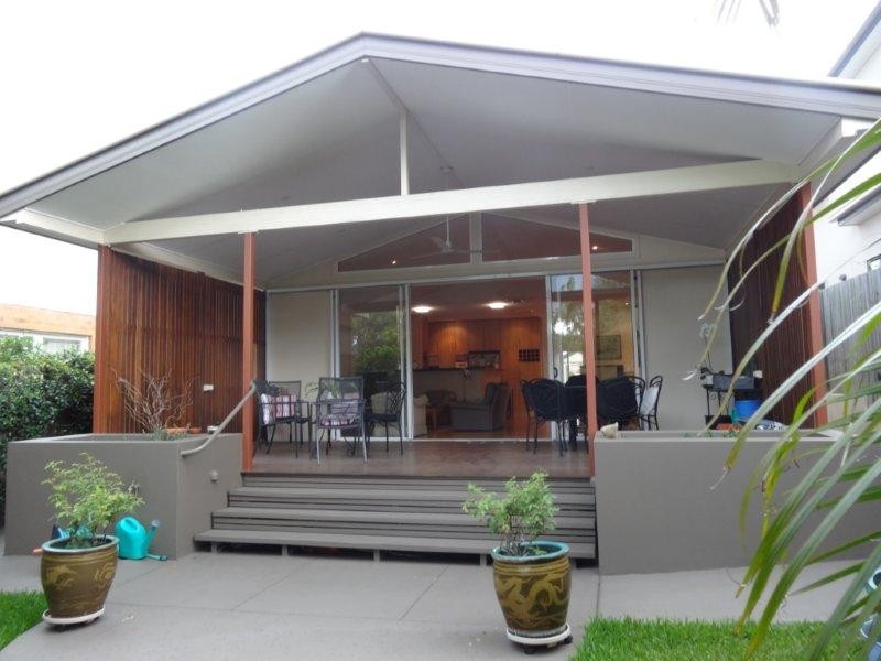 21 Lohe Street, Indooroopilly QLD 4068