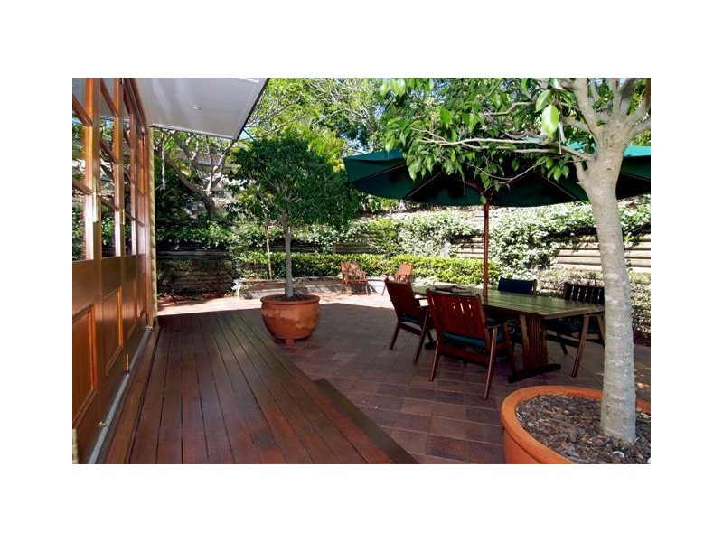 259 Lambert Road, Indooroopilly QLD 4068