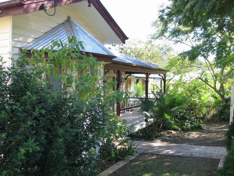 98 Payne Street, Indooroopilly QLD 4068