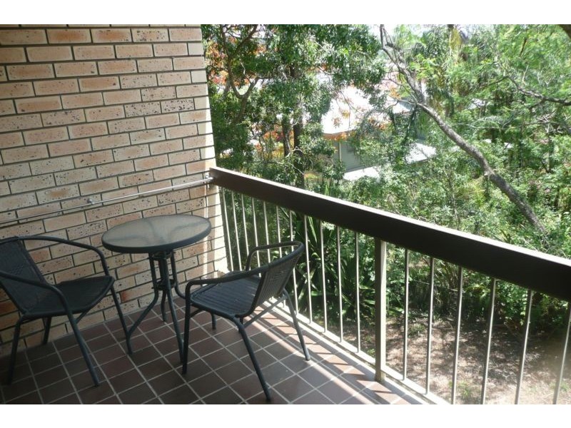 8/53 Clarence Road, Indooroopilly QLD 4068