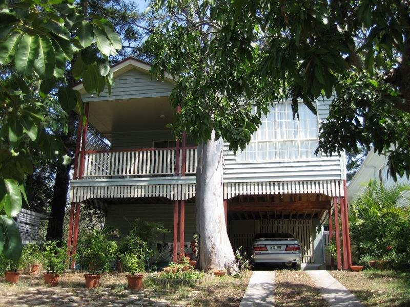 14 Salisbury Street, Indooroopilly QLD 4068