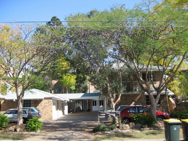 5/111 Central Avenue, Indooroopilly QLD 4068