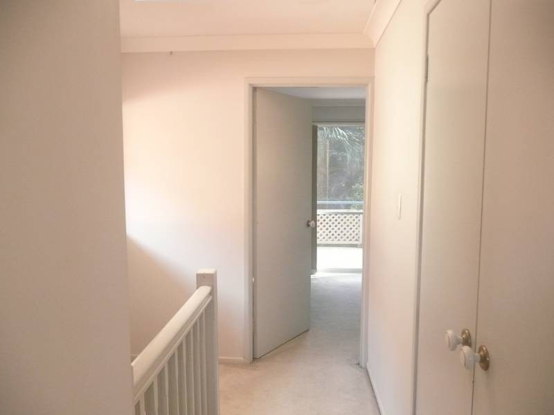 4/126 Clarence Road, Indooroopilly QLD 4068