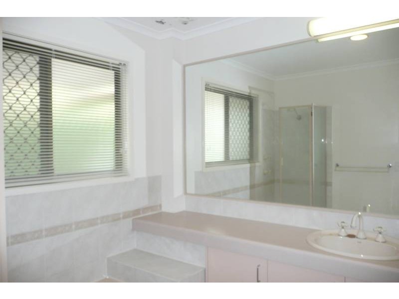 2/123 Whitmore Street, Taringa QLD 4068