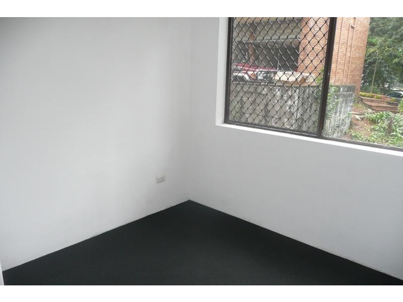 2/26 Rylatt Street, Indooroopilly QLD 4068