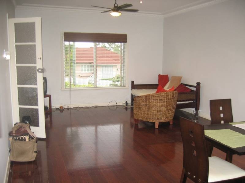 96 Taringa Parade, Indooroopilly QLD 4068