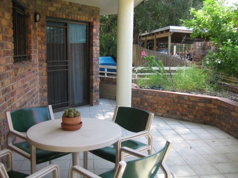 1/15 Riverview Terrace, Indooroopilly QLD 4068