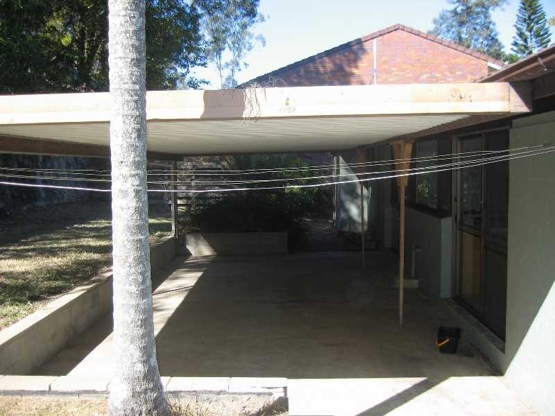 35 Ironbark Road, Chapel Hill QLD 4069