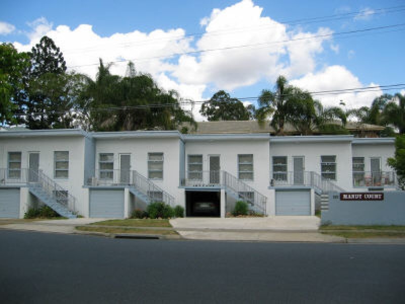 4/109 Central Avenue, Indooroopilly QLD 4068