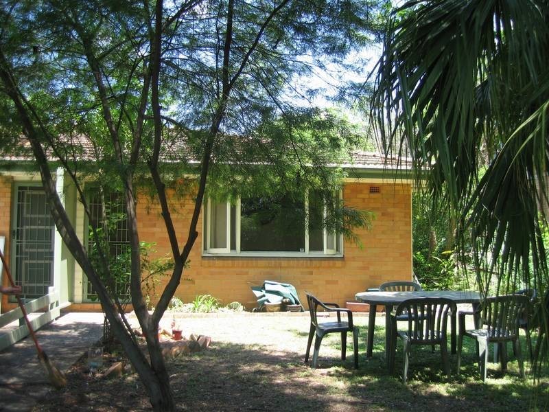 129 Clarence Road, Indooroopilly QLD 4068
