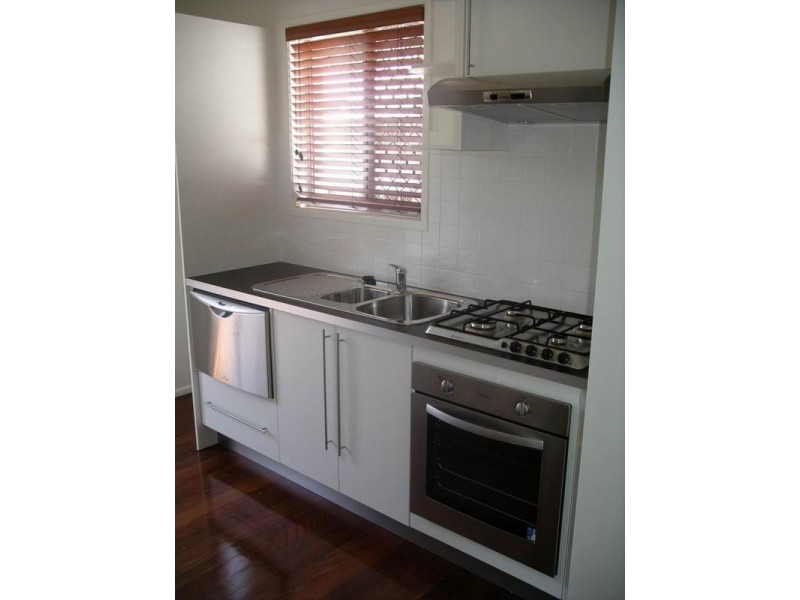 2/50 Primrose Street, Sherwood QLD 4075