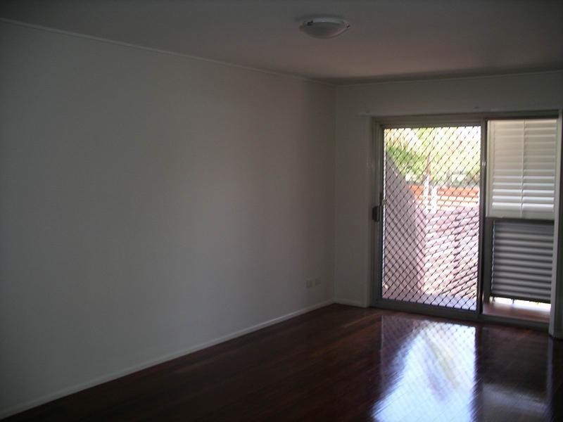 2/50 Primrose Street, Sherwood QLD 4075