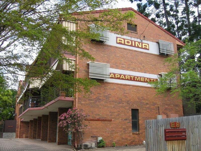 4/28 Warren Street, St Lucia QLD 4067