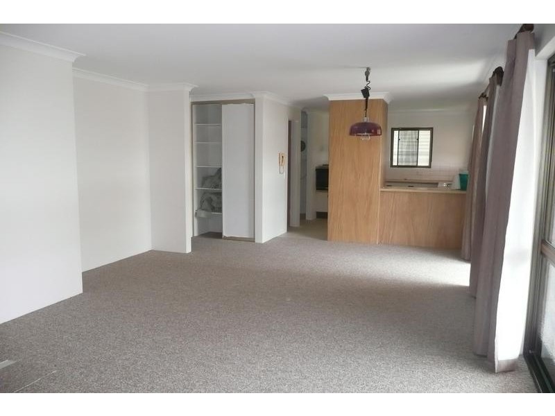 4/28 Warren Street, St Lucia QLD 4067