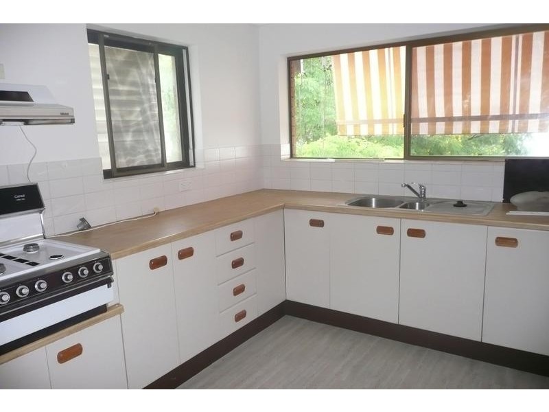 4/28 Warren Street, St Lucia QLD 4067