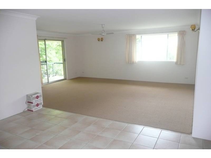 5/160 Central Avenue, Indooroopilly QLD 4068