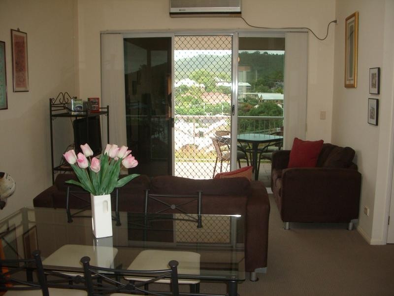 17/16-22 York Street, Indooroopilly QLD 4068