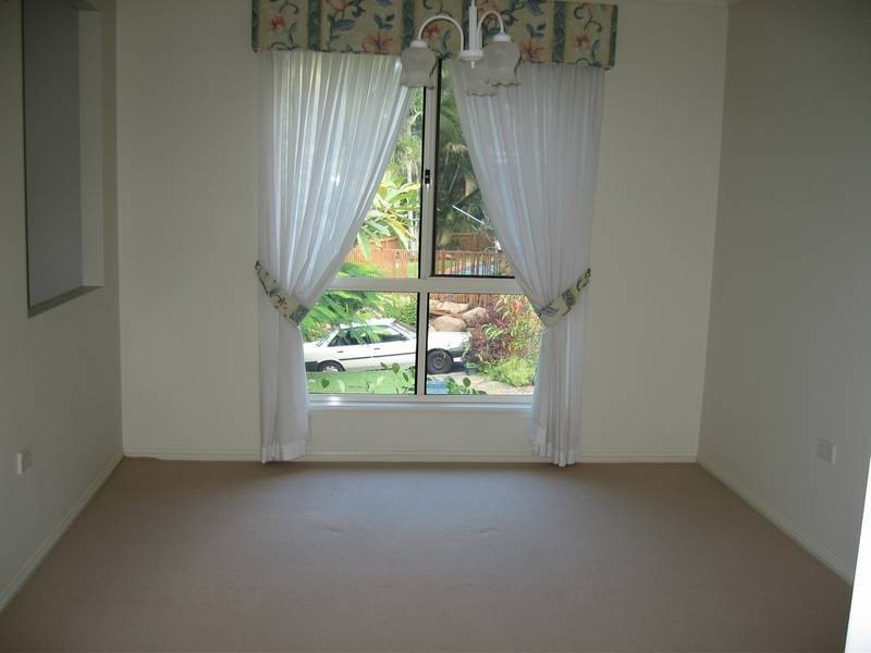 295 Indooroopilly Road, Indooroopilly QLD 4068