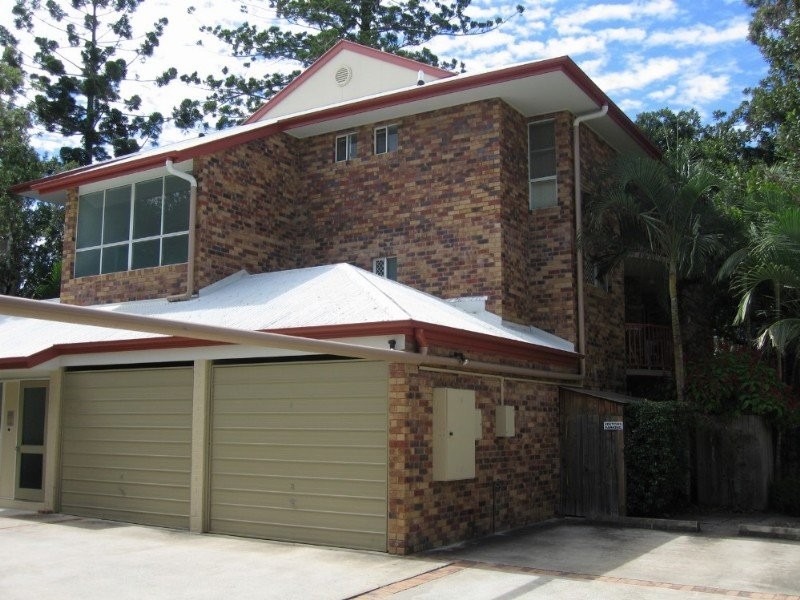 6/130 Central Avenue, Indooroopilly QLD 4068