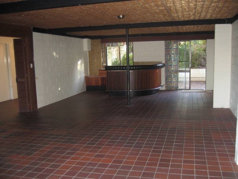 110 Sunset Road, Kenmore QLD 4069