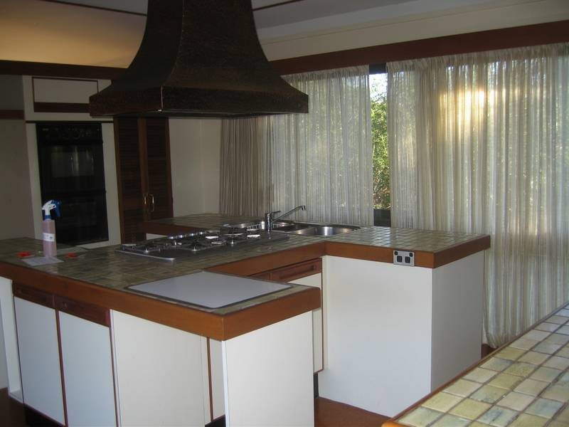 110 Sunset Road, Kenmore QLD 4069