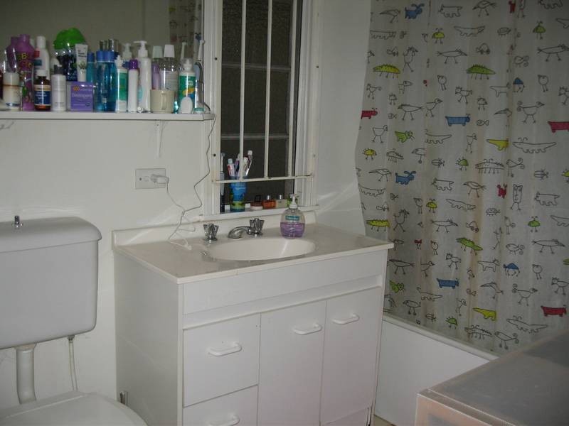 16 Todd Street, Taringa QLD 4068