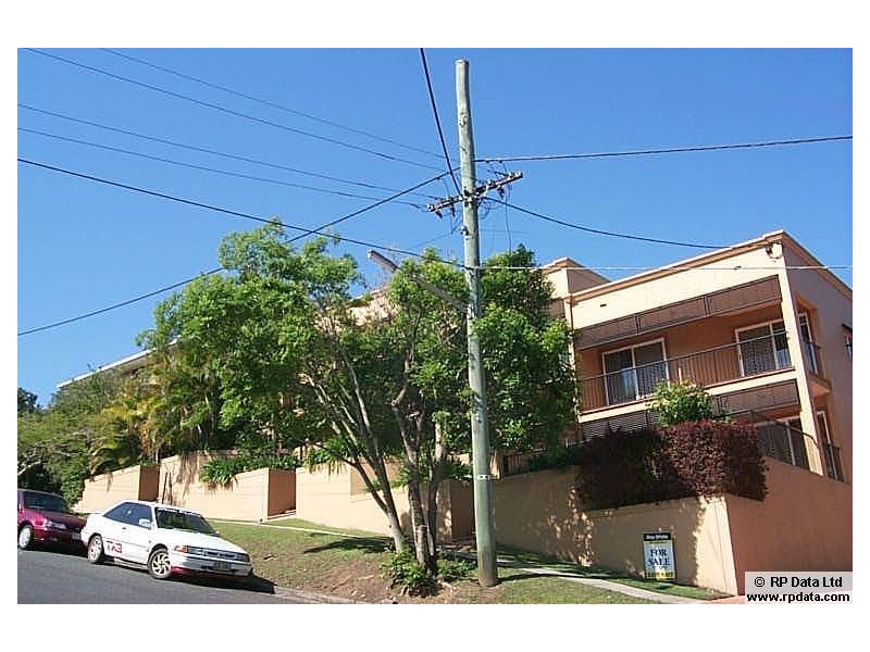 2/30 Foxton Street, Indooroopilly QLD 4068