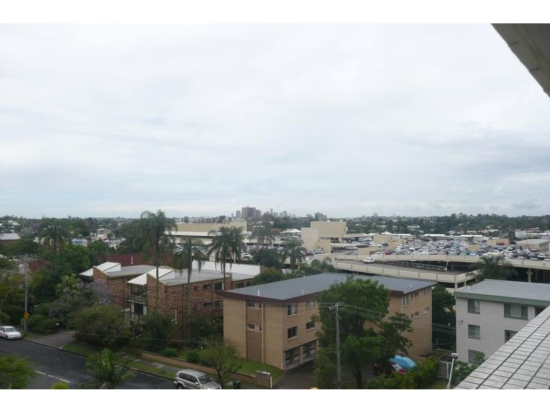 17/104 Station Road, Indooroopilly QLD 4068
