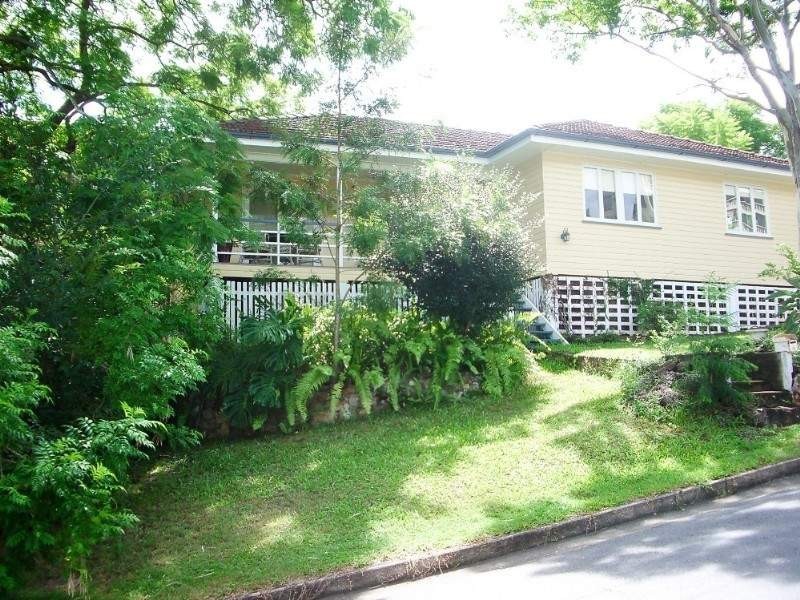 13 Burton Street, Indooroopilly QLD 4068
