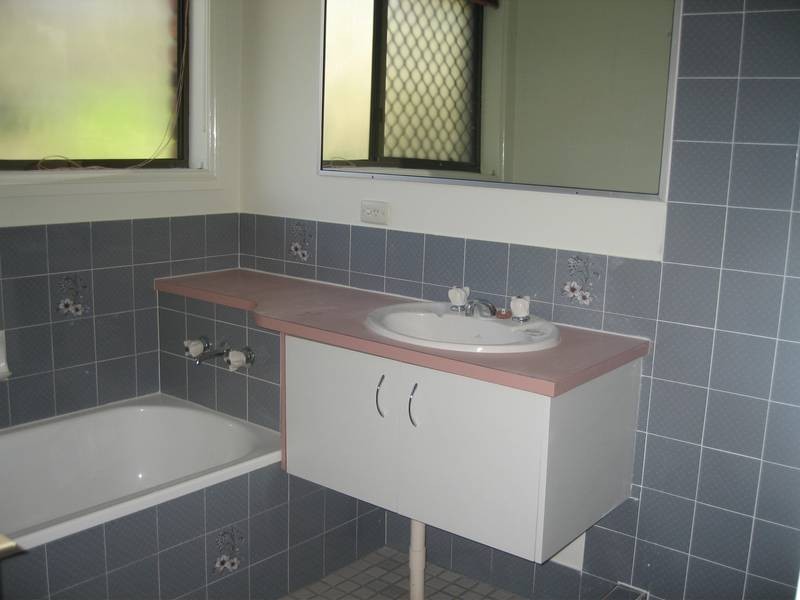 68 Marmindie Street, Chapel Hill QLD 4069