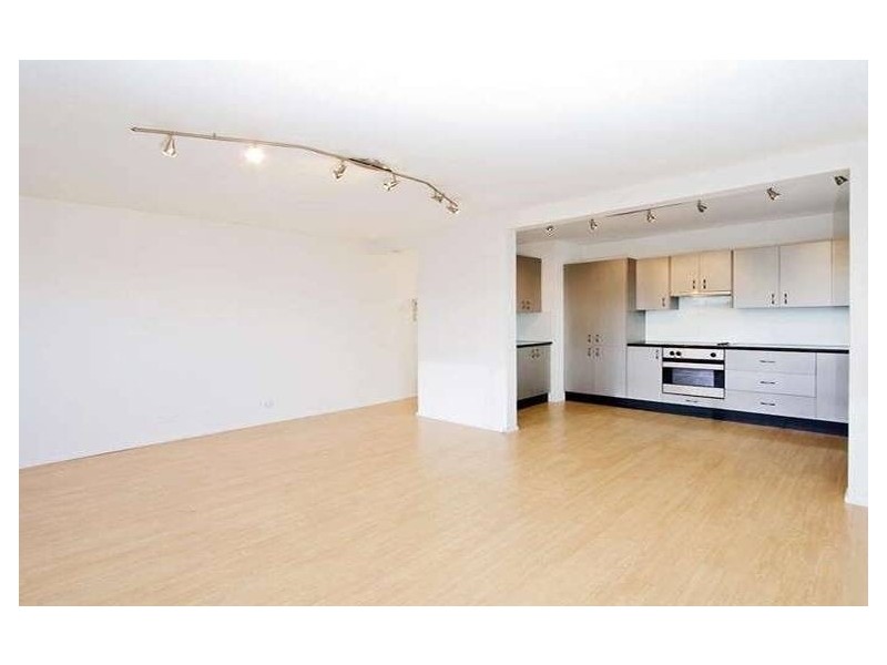 6/12 Underhill Avenue, Indooroopilly QLD 4068