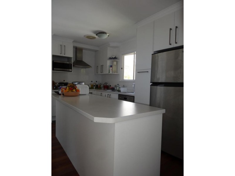 36 Currong Street, Kenmore QLD 4069