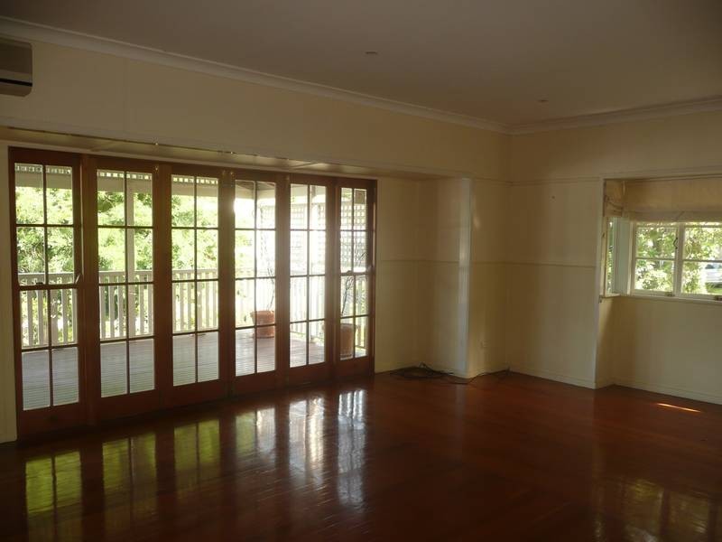 44 Hillsdon Road, Taringa QLD 4068