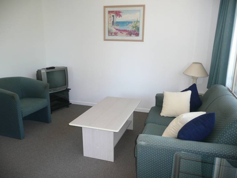 201/435 Coronation Drive, Auchenflower QLD 4066