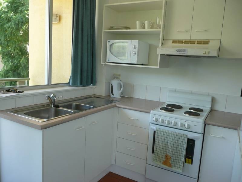 201/435 Coronation Drive, Auchenflower QLD 4066