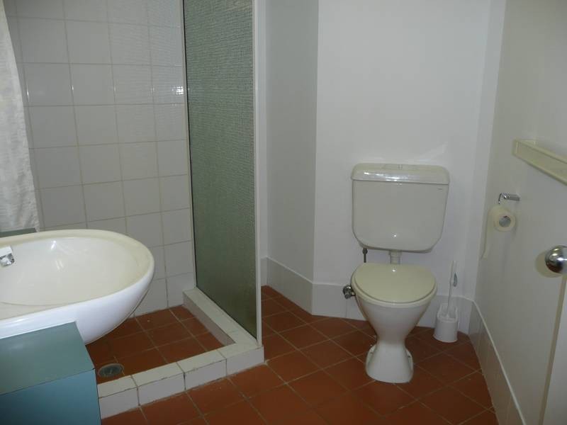 201/435 Coronation Drive, Auchenflower QLD 4066