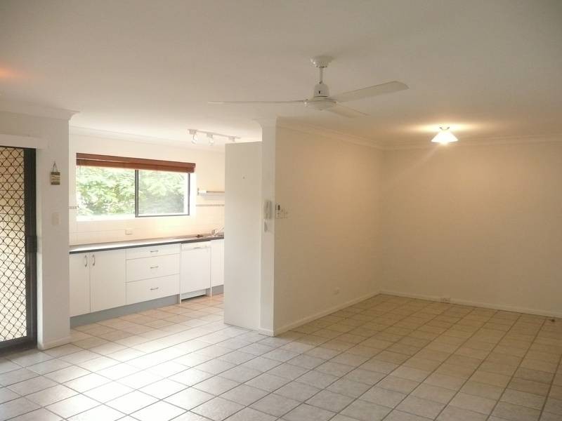 7/123 Central Avenue, Indooroopilly QLD 4068