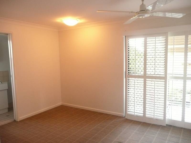 7/123 Central Avenue, Indooroopilly QLD 4068