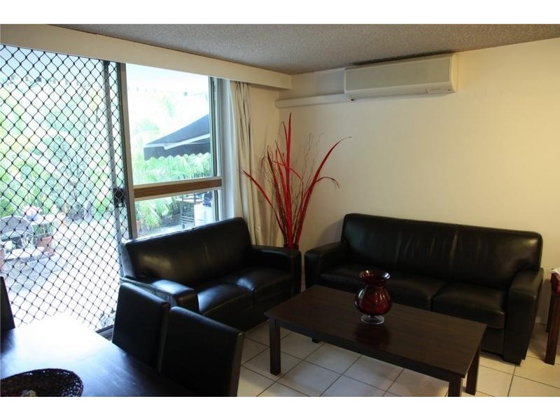 5/125 Clarence Road, Indooroopilly QLD 4068