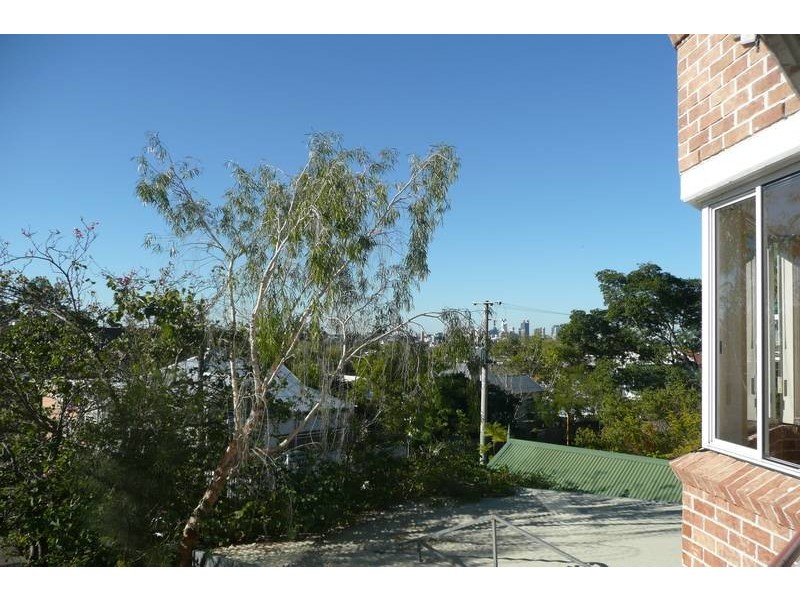 3/56 Woodstock Street, Toowong QLD 4066