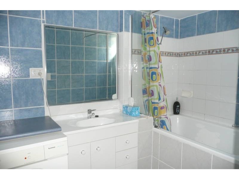 4/34 Elizabeth Street, Toowong QLD 4066