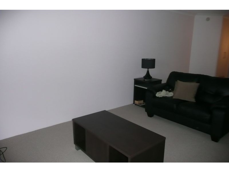 3/130 Central Avenue, Indooroopilly QLD 4068