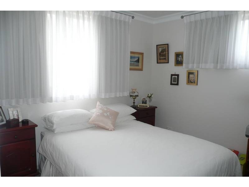 18/16 Grosvenor Road, Indooroopilly QLD 4068